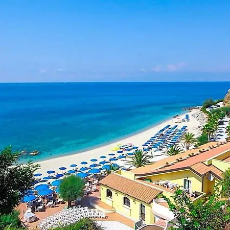 Villaggio Lido San Giuseppe Hotel 4*